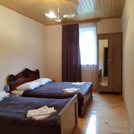 Guesthouse Guram Baba 梅斯蒂亚 外观 照片