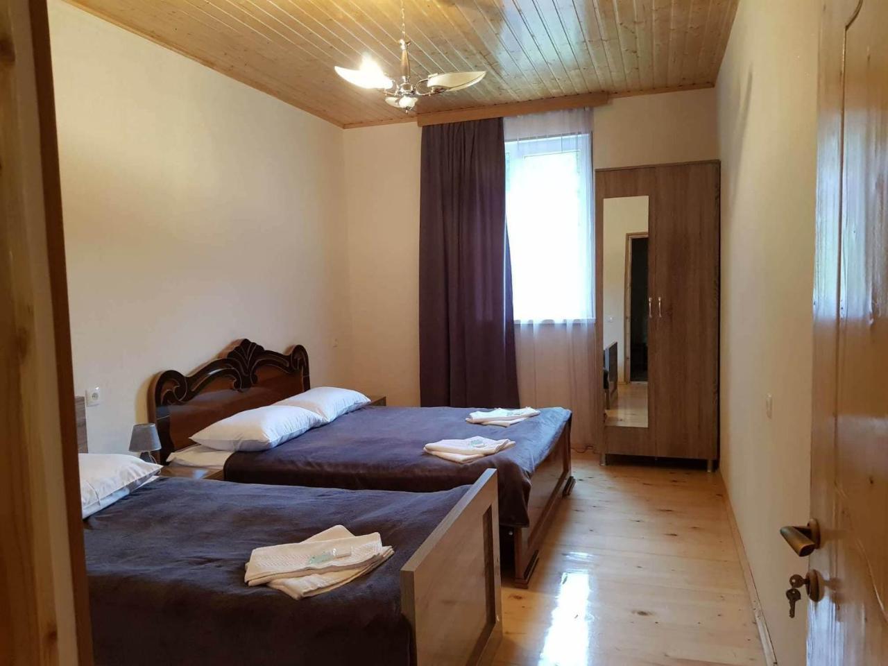 Guesthouse Guram Baba 梅斯蒂亚 外观 照片